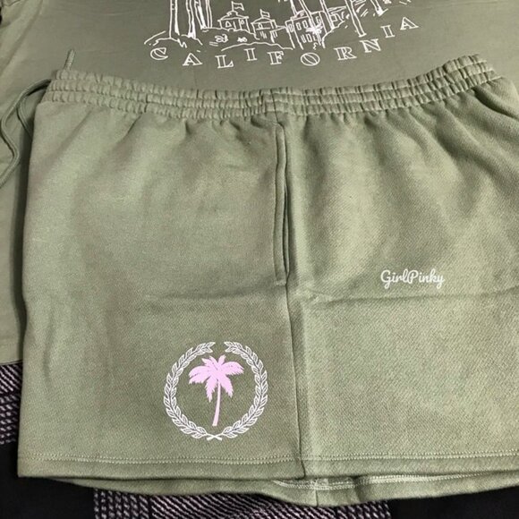 COPY - victoria secret PINK shorts OUTFIT WITH SHORT SLEEVE CAMPUS TEE - Picture 3 of 5